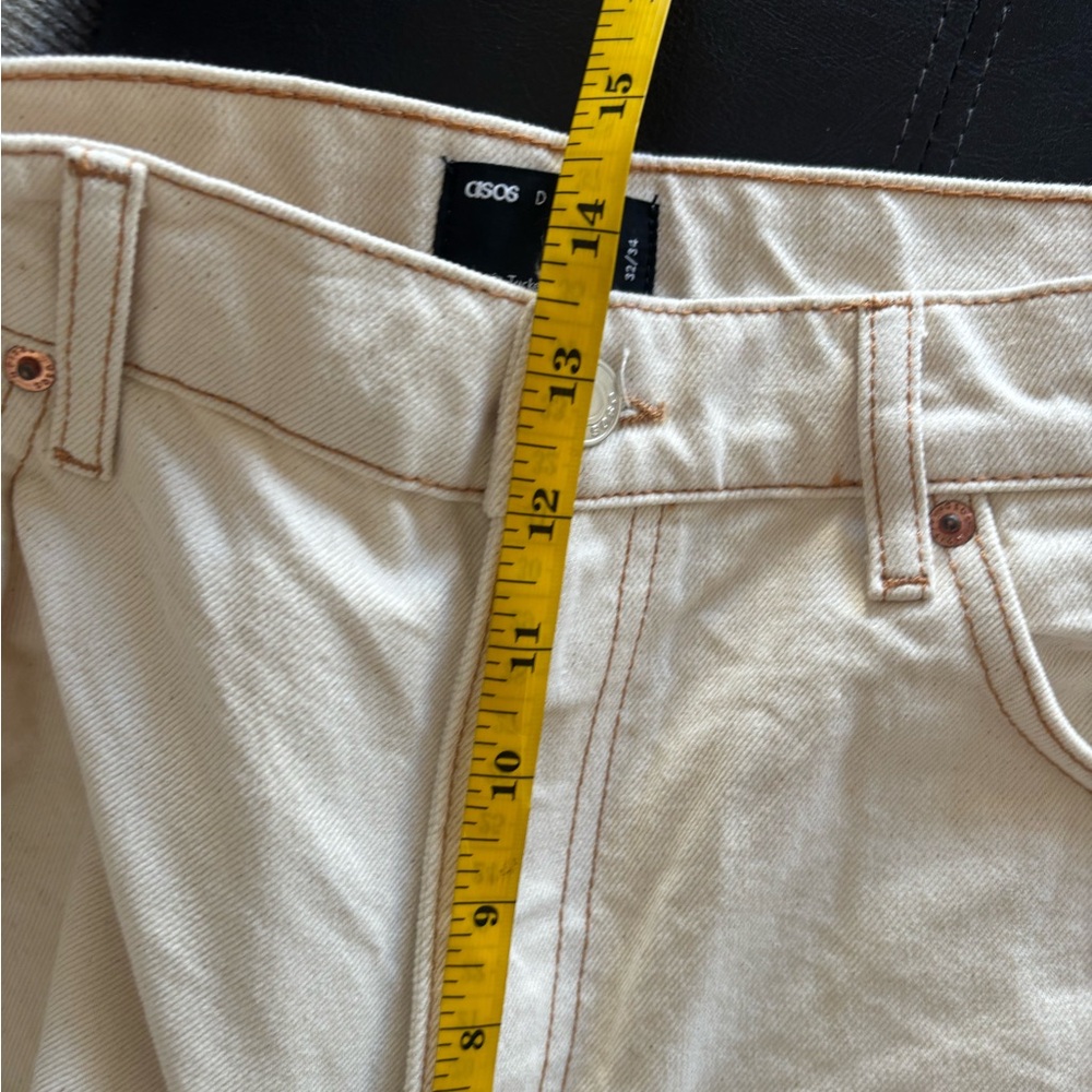 ASOS DESIGN High Waisted Mom Jeans Ecru White Tapered Leg 32/34 - Picture 7 of 9